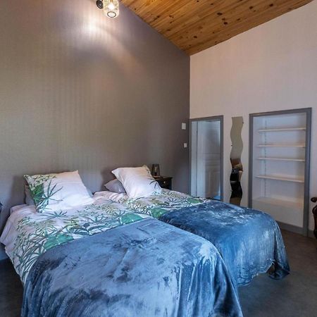 Bed and Breakfast Chambre D'Hote De La Petite Toscane D'Auvergne Isserteaux Экстерьер фото